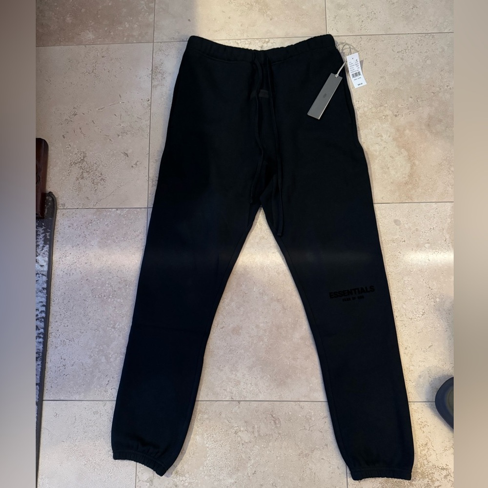 FOG essentials joggers sweatpants